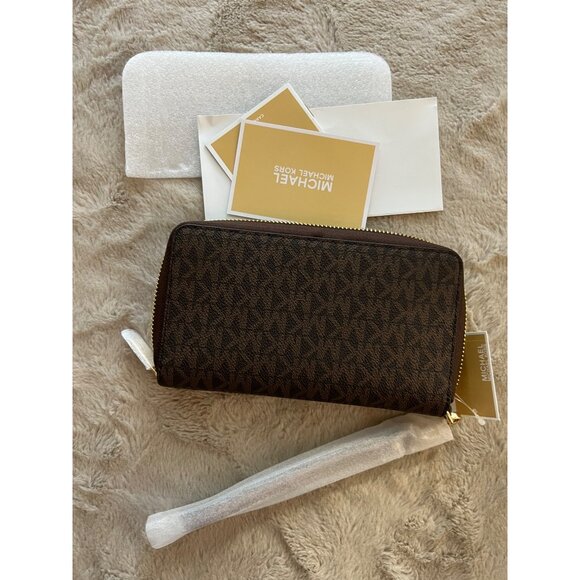 Michael Kors Jet Set Travel Large Brown Flat Phone Case Wallet - Picture 7 of 10